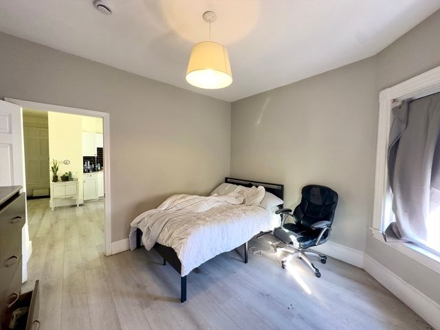 15 Marie Ave, Everett, MA 02149