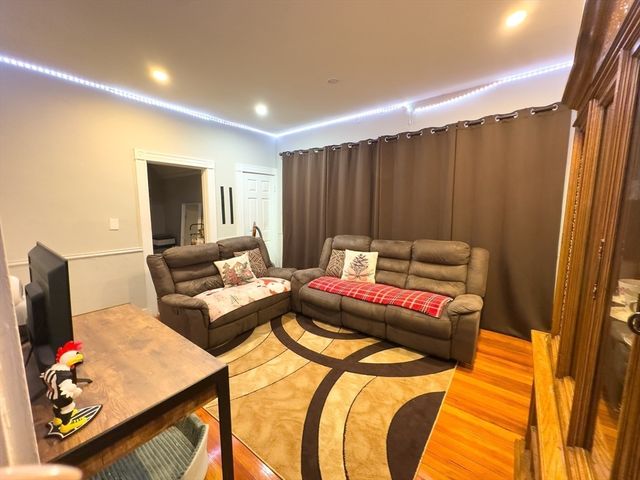 15 Marie Ave, Everett, MA 02149
