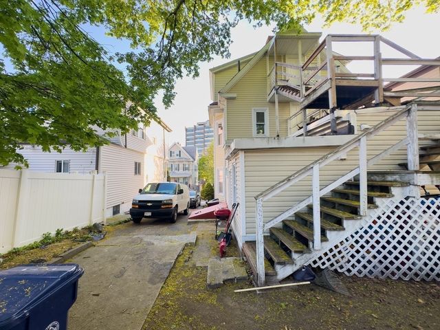 15 Marie Ave, Everett, MA 02149