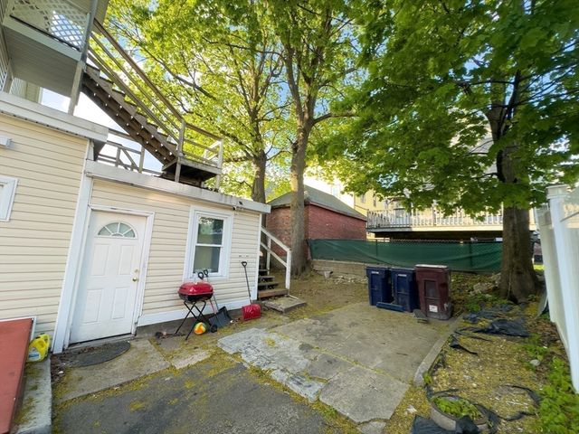 15 Marie Ave, Everett, MA 02149