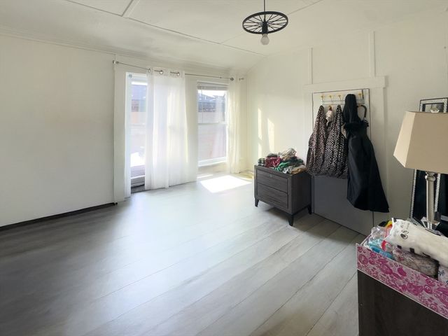 15 Marie Ave, Everett, MA 02149