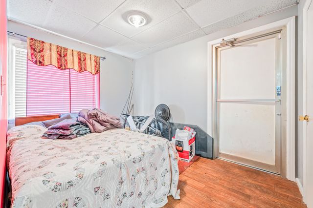 117 S Warren Avenue, Big Rapids, MI 49307