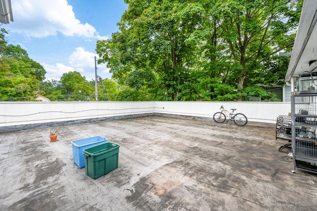 117 S Warren Avenue, Big Rapids, MI 49307