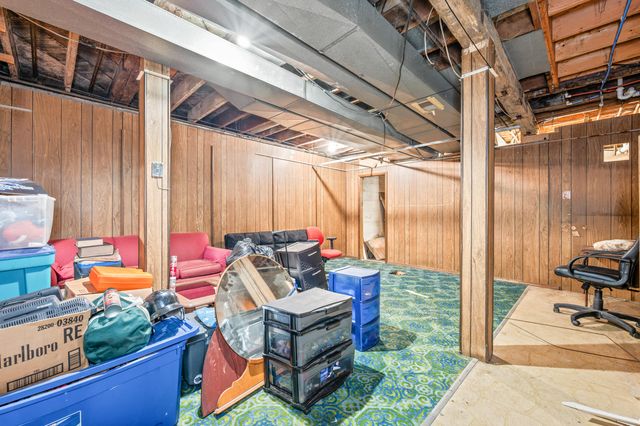 117 S Warren Avenue, Big Rapids, MI 49307