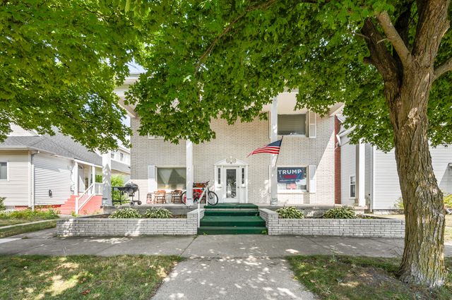 117 S Warren Avenue, Big Rapids, MI 49307