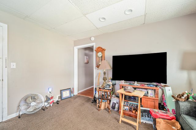 117 S Warren Avenue, Big Rapids, MI 49307