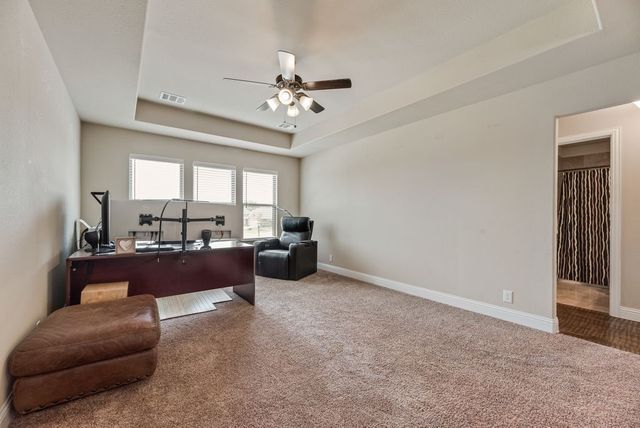 516 W North Creek Drive, Sherman, TX 75092