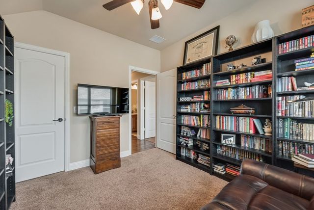 516 W North Creek Drive, Sherman, TX 75092