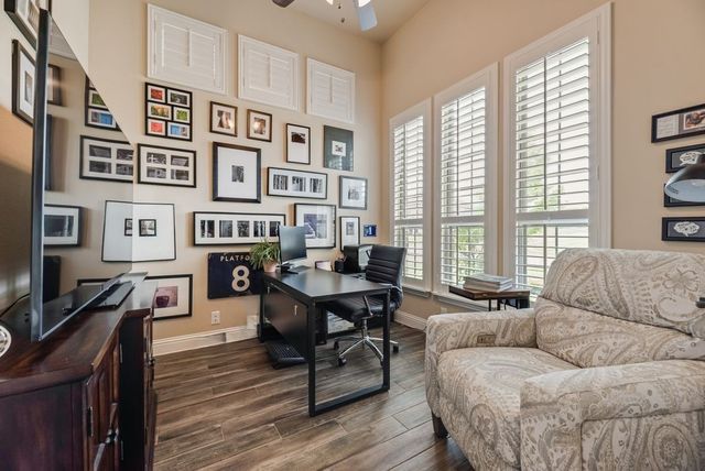 516 W North Creek Drive, Sherman, TX 75092