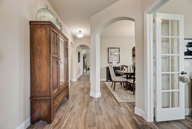 516 W North Creek Drive, Sherman, TX 75092
