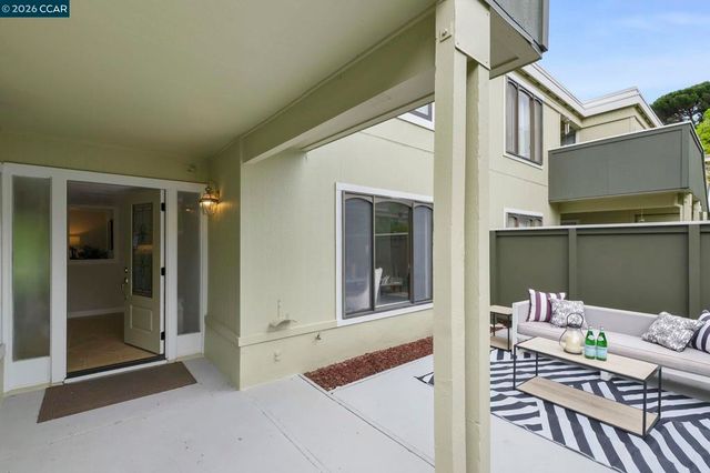 2057 Golden Rain Rd 4, Walnut Creek, CA 94595