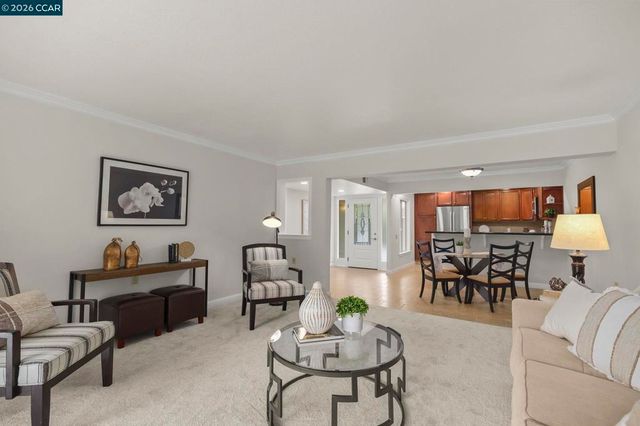 2057 Golden Rain Rd 4, Walnut Creek, CA 94595