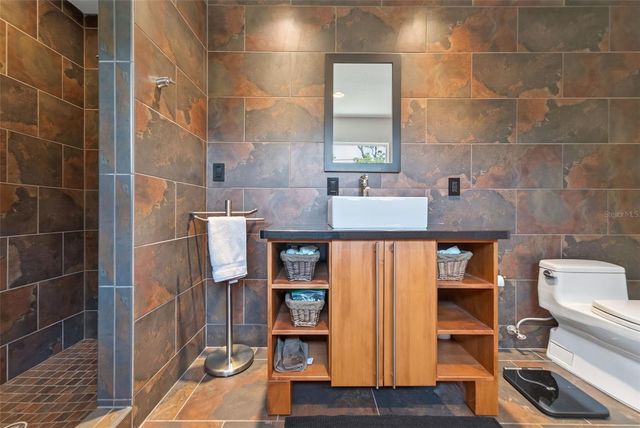 2631 PURITAN TERRACE, Sarasota, FL 34239