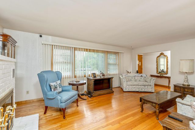 1431 Motor Parkway, Hauppauge, NY 11788