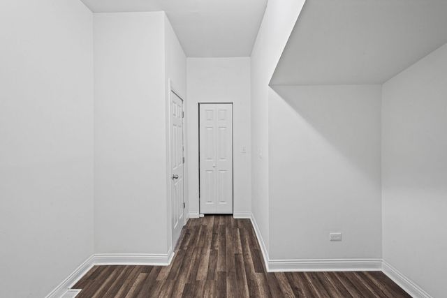 4018 W Polk Street, Chicago, IL 60624