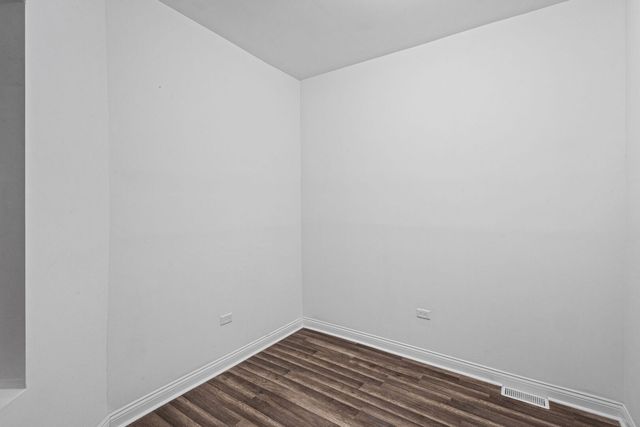 4018 W Polk Street, Chicago, IL 60624