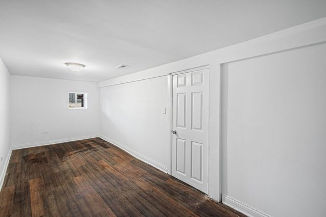 4018 W Polk Street, Chicago, IL 60624