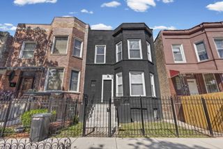 4018 W Polk Street, Chicago, IL 60624