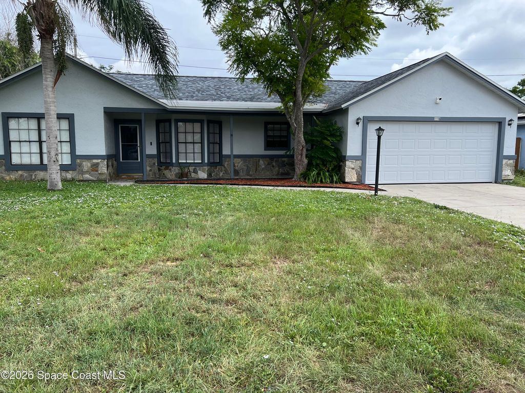 2157 NE Clover Street NE, Palm Bay, FL 32905
