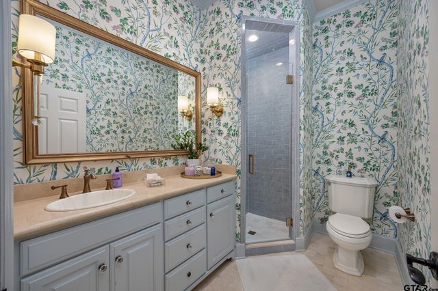 1405 Royal Oak Dr, Tyler, TX 75703