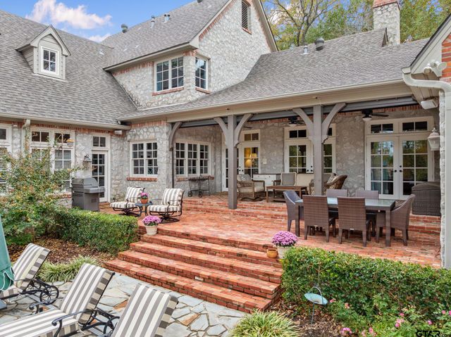 1405 Royal Oak Dr, Tyler, TX 75703