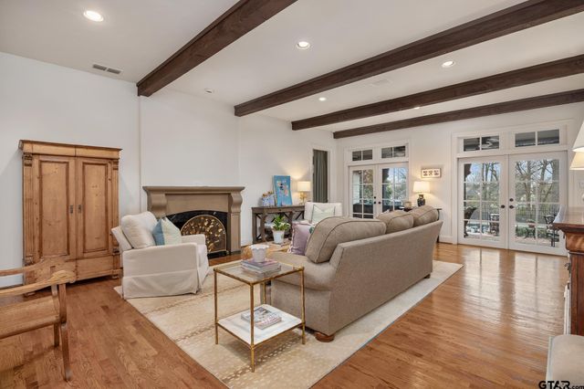 1405 Royal Oak Dr, Tyler, TX 75703