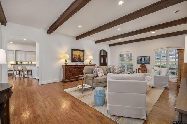 1405 Royal Oak Dr, Tyler, TX 75703