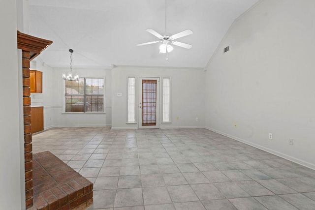 6616 CROSS OAK CV, Memphis, TN 38141