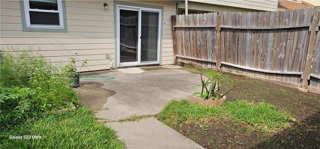 4718 Cedar Pass Dr F, Corpus Christi, TX 78413