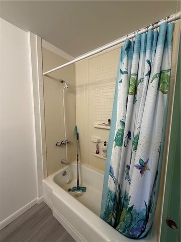 347 Main Road 103, Tiverton, RI 02878