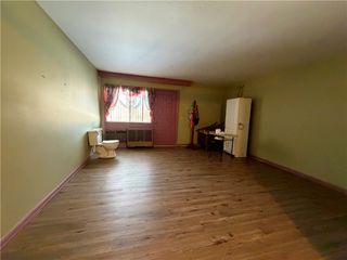 347 Main Road 103, Tiverton, RI 02878