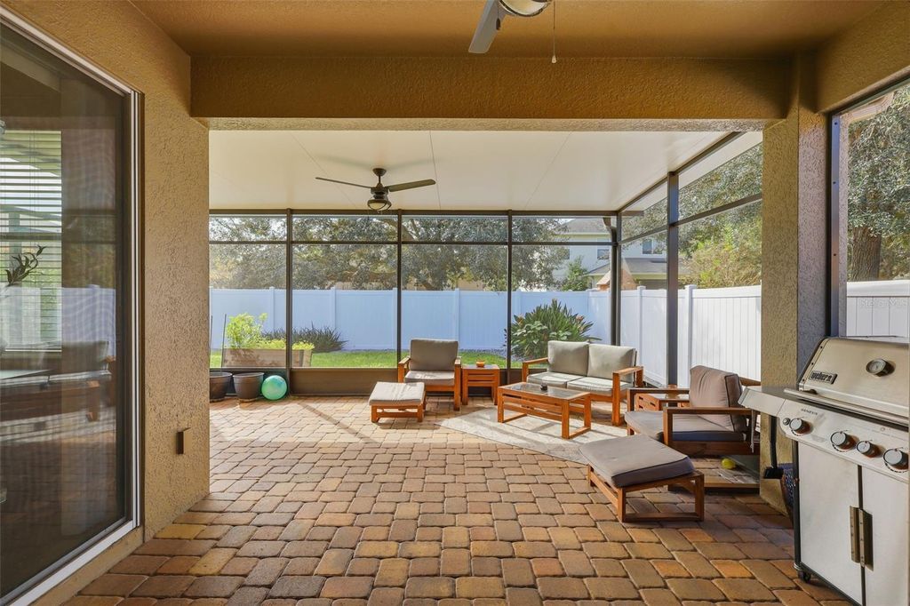 Image 30 of property listing at 12722 BOGGY POINTE DRIVE, Orlando, FL 32824