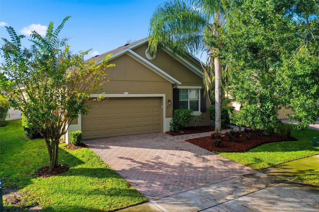 Image 36 of property listing at 12722 BOGGY POINTE DRIVE, Orlando, FL 32824