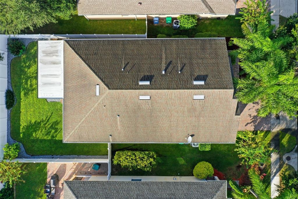 Image 38 of property listing at 12722 BOGGY POINTE DRIVE, Orlando, FL 32824