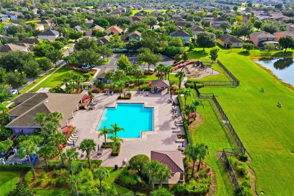 Image 44 of property listing at 12722 BOGGY POINTE DRIVE, Orlando, FL 32824