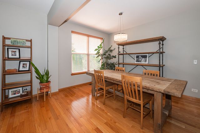 1777 Napa Suwe Court, Wauconda, IL 60084