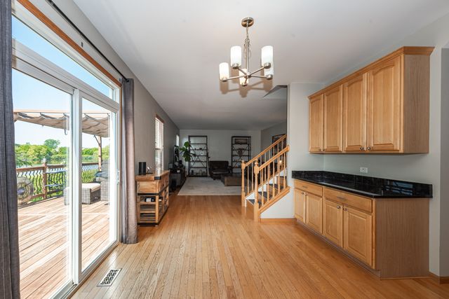 1777 Napa Suwe Court, Wauconda, IL 60084