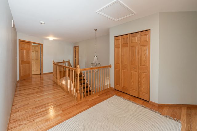 1777 Napa Suwe Court, Wauconda, IL 60084
