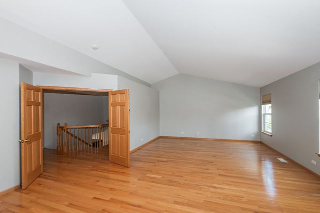 1777 Napa Suwe Court, Wauconda, IL 60084