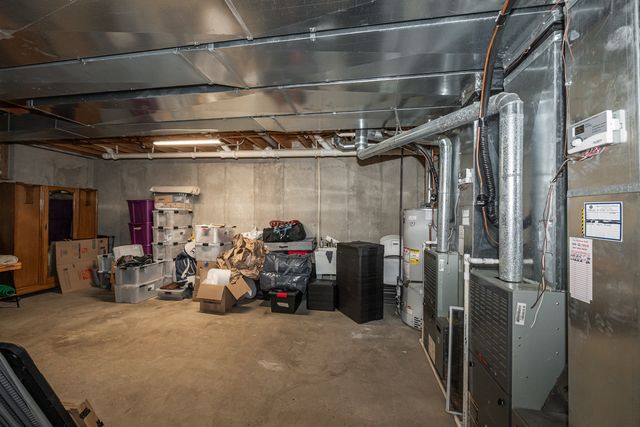 1777 Napa Suwe Court, Wauconda, IL 60084