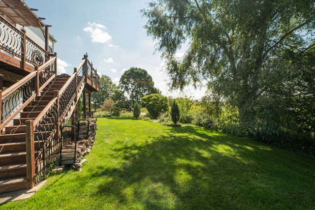 1777 Napa Suwe Court, Wauconda, IL 60084