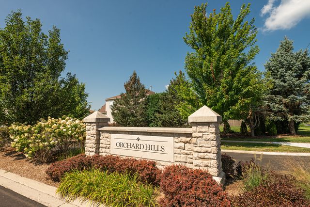 1777 Napa Suwe Court, Wauconda, IL 60084