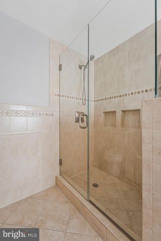 47575 SANDBANK SQ, Sterling, VA 20165