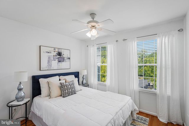 47575 SANDBANK SQ, Sterling, VA 20165