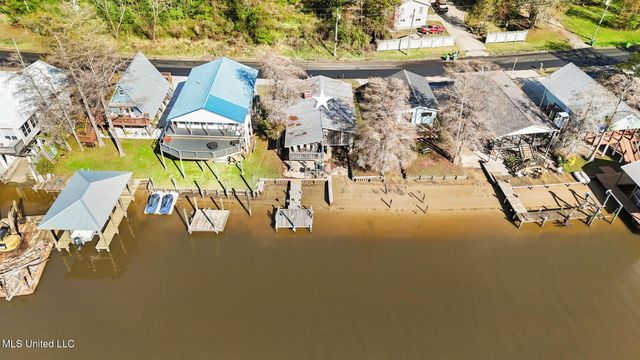 9277 Riverlodge Drive, Moss Point, MS 39562