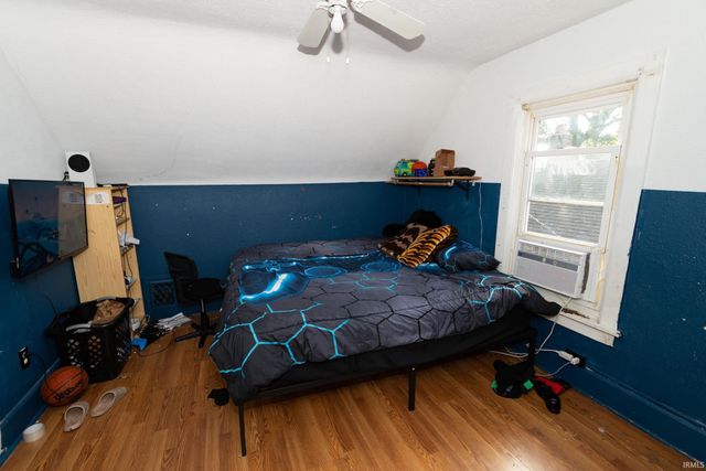 1052 Obrien Street, South Bend, IN 46628