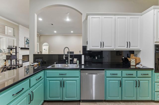 233 Colovista PKWY, Bastrop, TX 78602