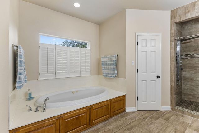 233 Colovista PKWY, Bastrop, TX 78602