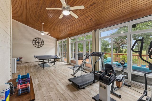 233 Colovista PKWY, Bastrop, TX 78602