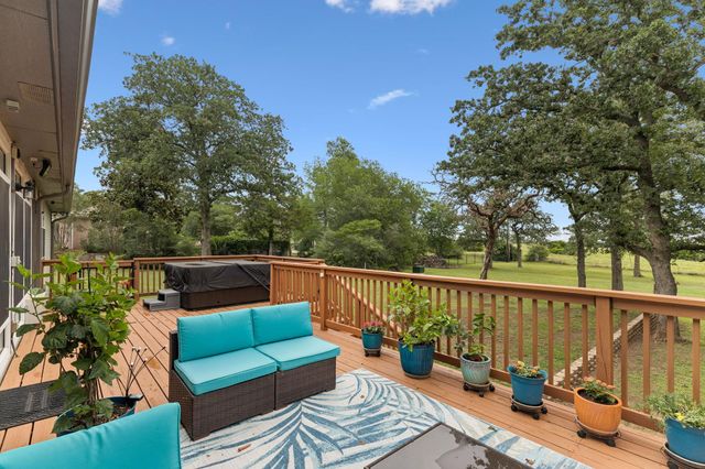 233 Colovista PKWY, Bastrop, TX 78602